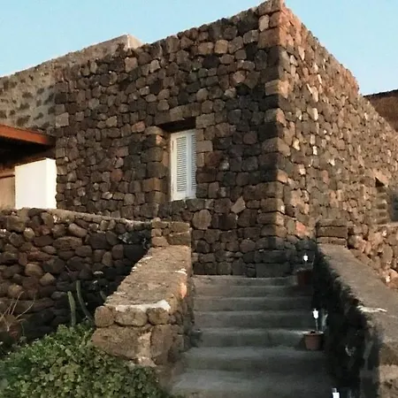 Antico Dammuso In Riva Al Mare Casa vacanze *
