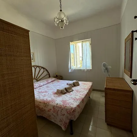 Antico Dammuso In Riva Al Mare Holiday home *