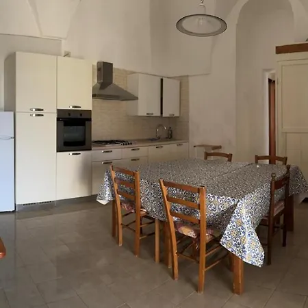 Holiday home Antico Dammuso In Riva Al Mare *